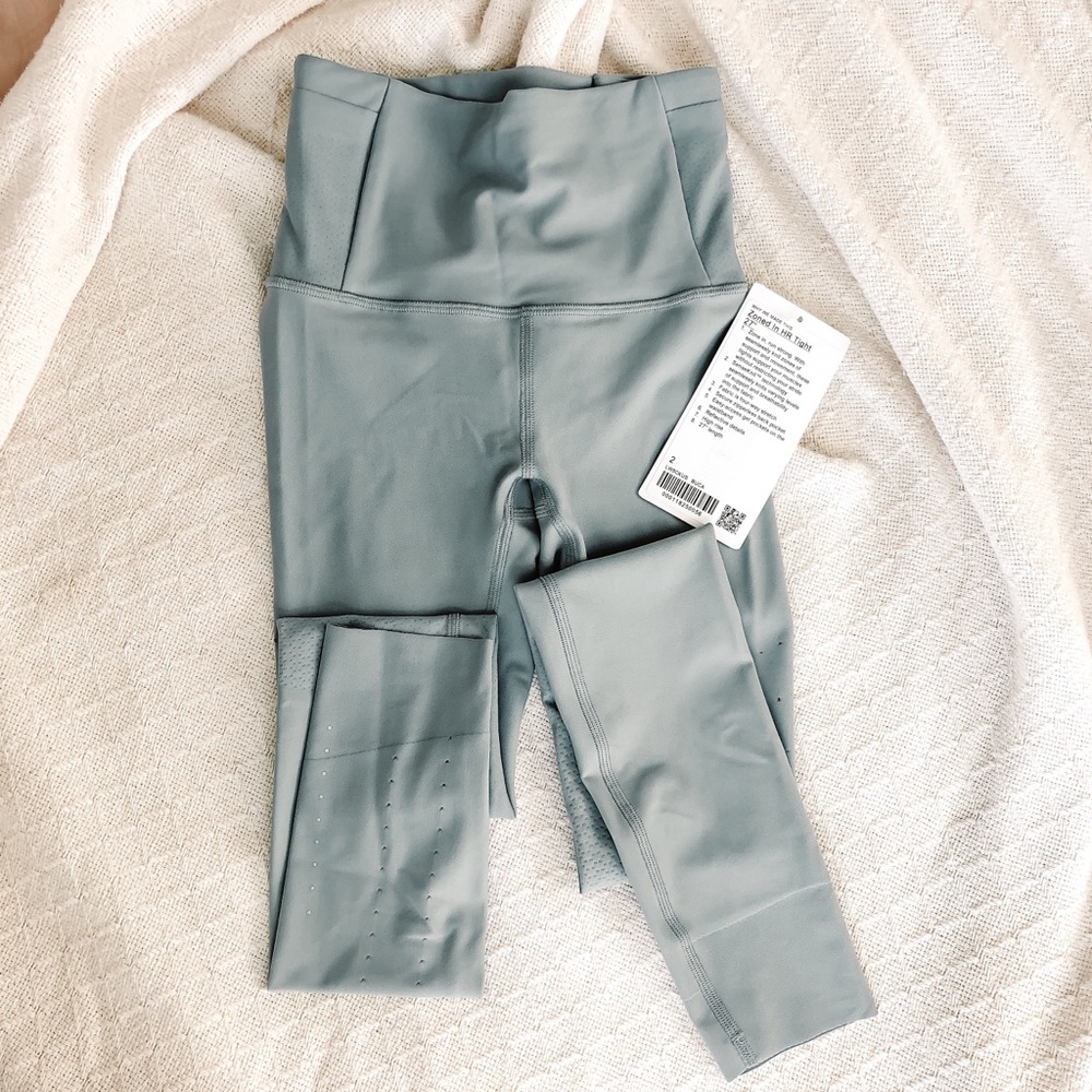 Lululemon Zoned In HR Tight 27”